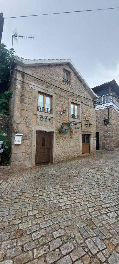 Location de vacances pour 7 personnes, avec sauna et jacuzzi dans Capinha - 2