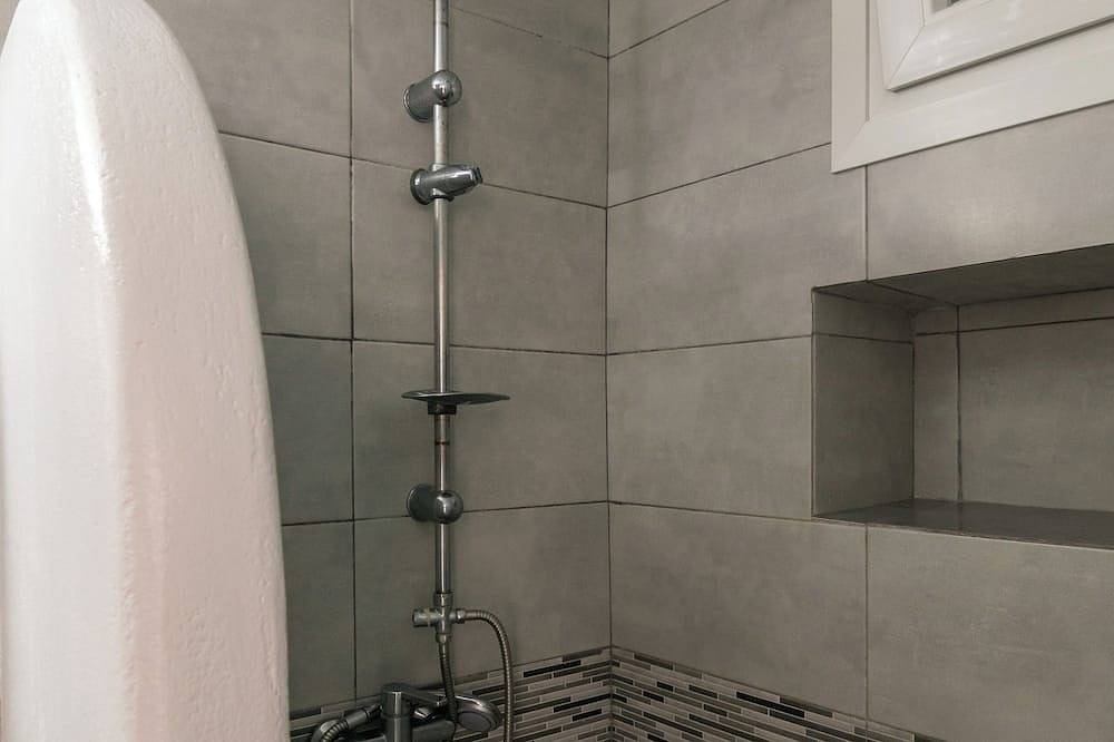 Entire apartment, Fani Dream Suite 3\nwaterfront luxurious Newly renovated Boat House max 5 persons in Milos