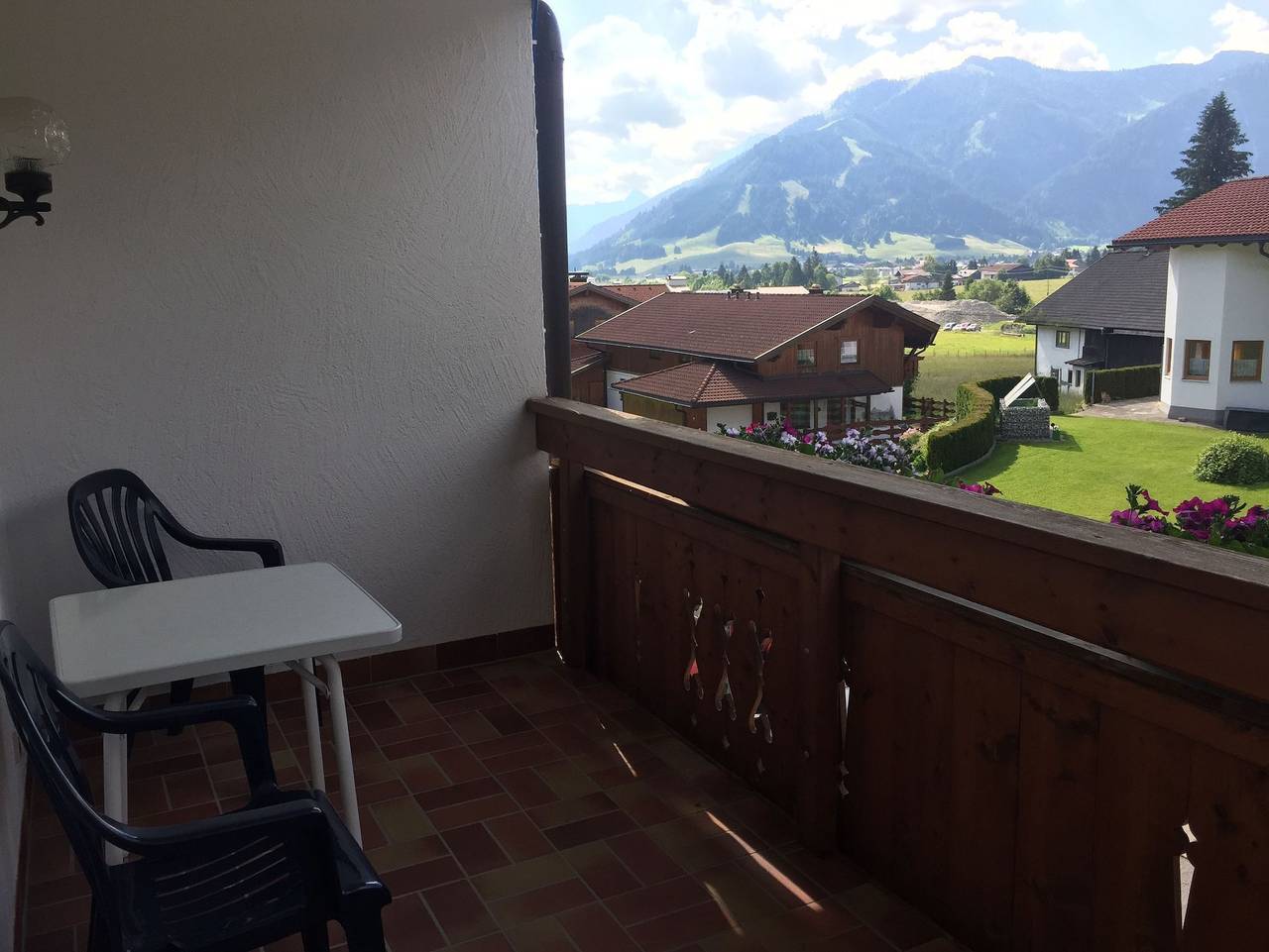 Ganze Ferienwohnung, Gästehaus Reichle - Appartment in Tannheim (Tirol), Allgäuer Alpen (Österreich)