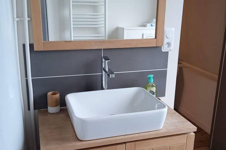 Gîte pour 4 personnes à La Chapelle-sur-Dun - 2