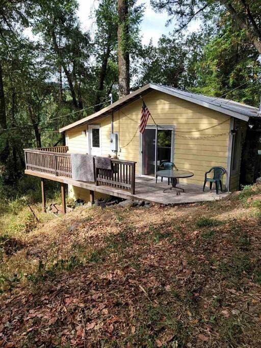 Natuurhuisje voor 5 personen, met uitzicht en tuin, met huisdier in Humboldt County