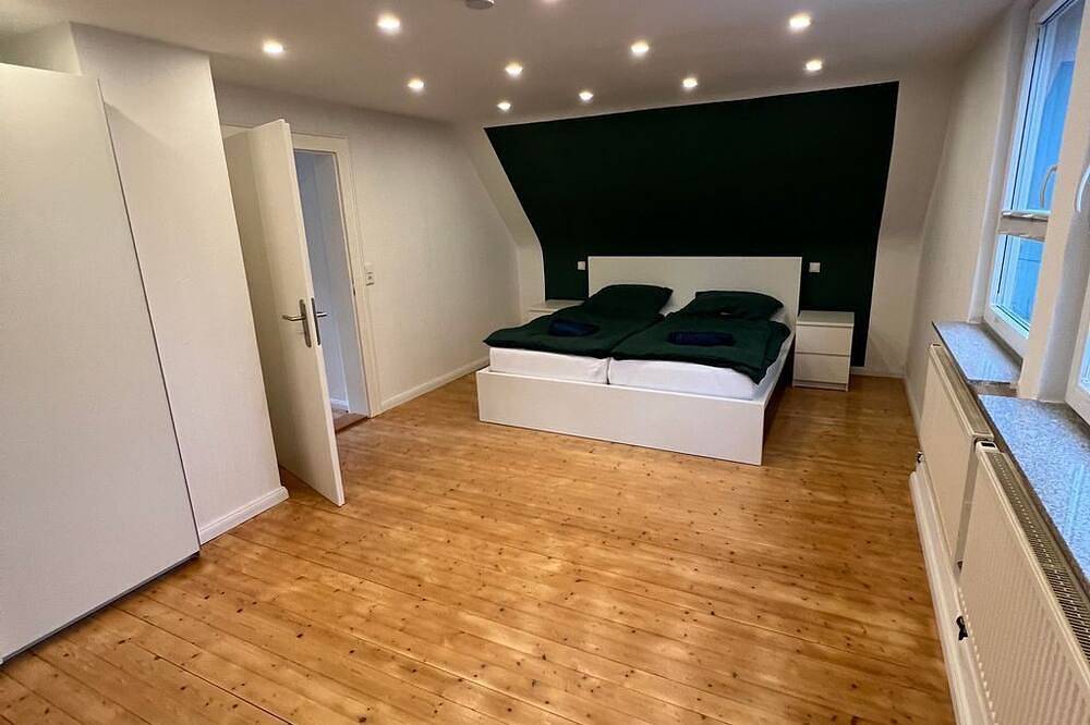 Ferienhaus mit Trifelsblick - Ferienhaus, Dusche, Wc, 2 Schlafräume in Bindersbach, Annweiler