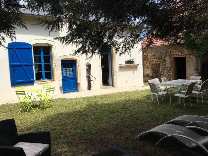 Location de vacances pour 13 personnes, avec vue et jardin, adapté aux familles dans Menetou-Râtel - 2