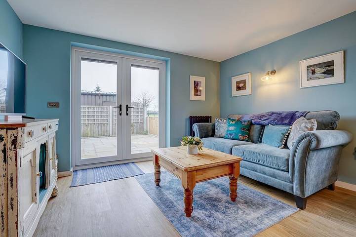 Holiday rental for 2 people, with garden and hot tub in Happisburgh