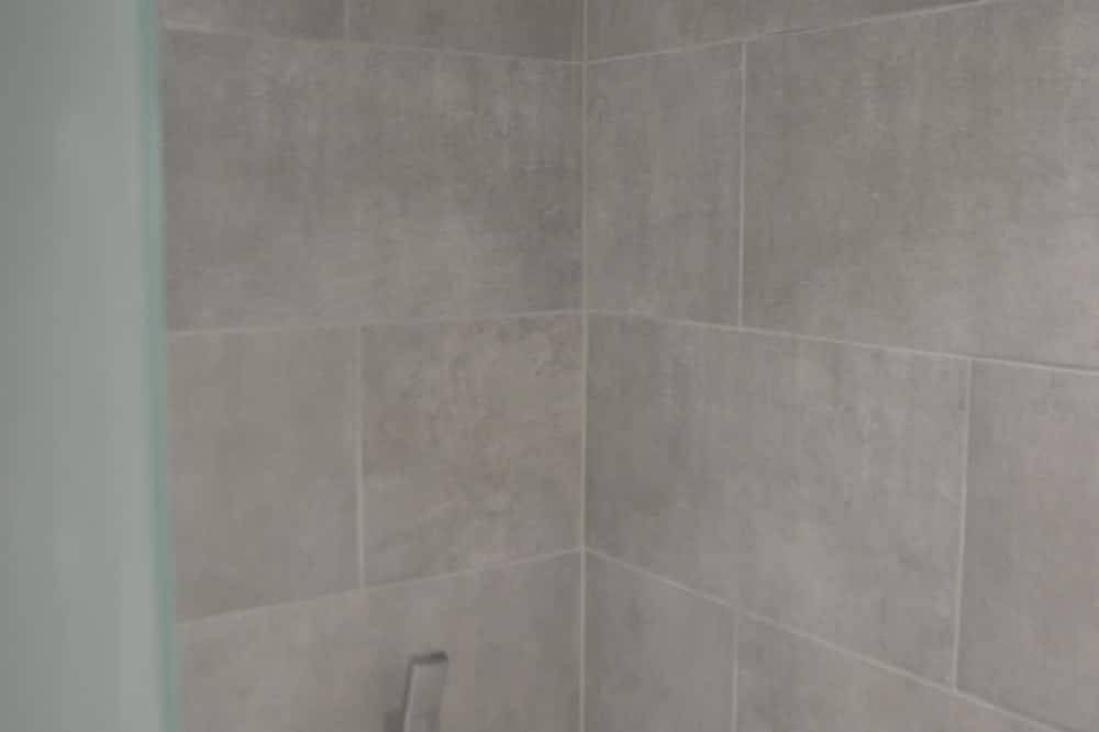 Hel lejlighed, Central mezonette for 3 in Kalyvia, Sporaderne