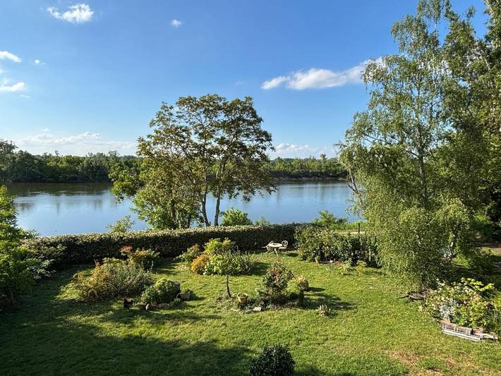 Location de vacances pour 2 personnes, avec vue ainsi que jardin et terrasse à Saint-Dyé-sur-Loire - 2