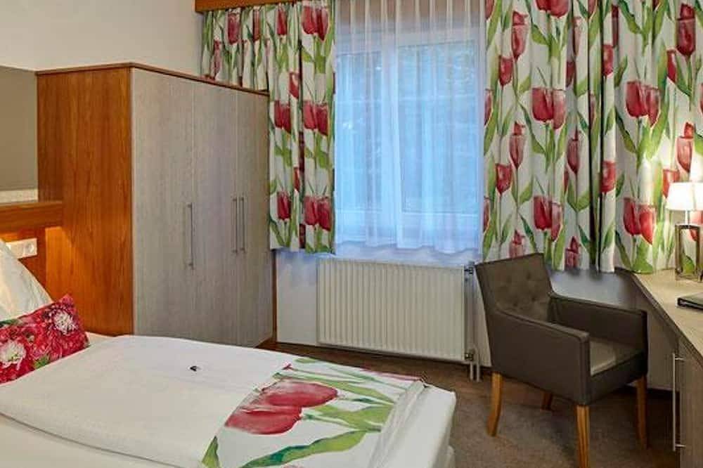 Haus Aschgan - Doppelzimmer in Karawanken und Bachergebirge, Villach
