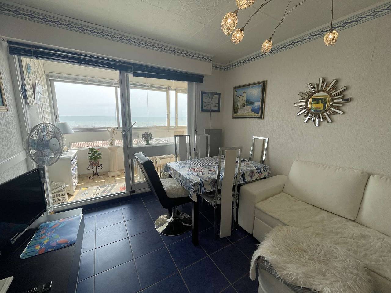 Appartement entier, Appartement 2 pièces, 4 couchages, balcon, parking privé, proche plage in Saint-Hilaire-de-Riez, Vendée