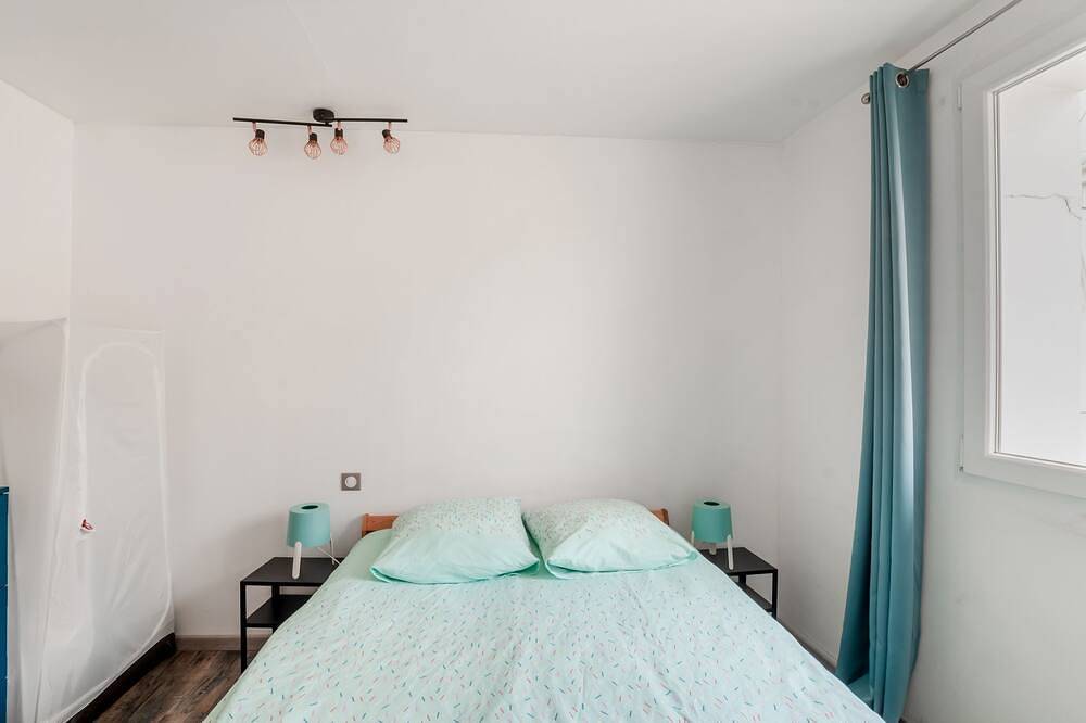 Entire apartment, Moulin de Montesquieu - Centre ville in Agen, Agen region