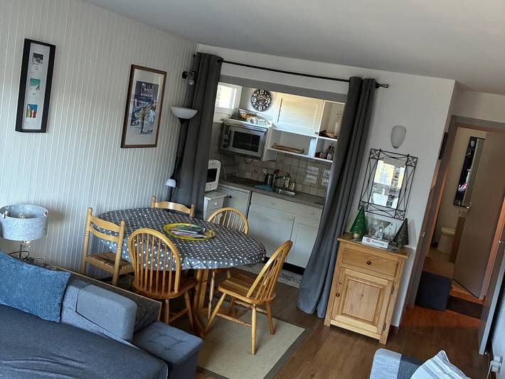 Gîte pour 5 personnes, avec balcon dans Office De Tourisme De Chatel - 3