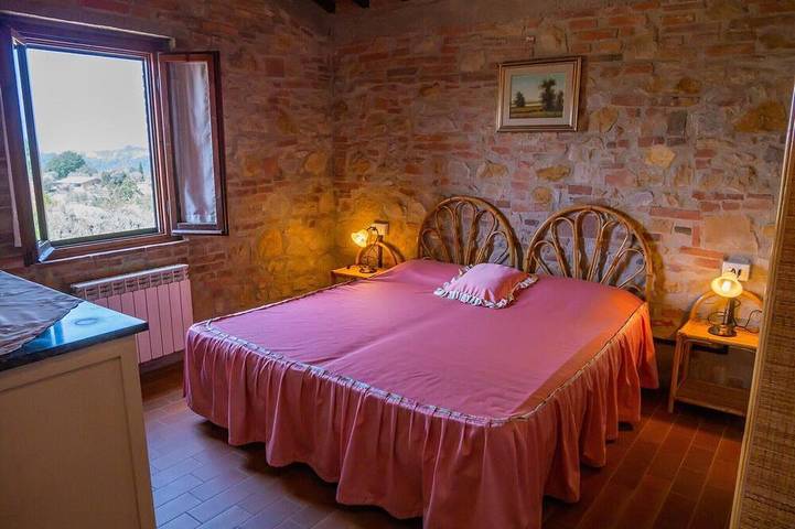 Appartamento intero, Appartamento in Toscana con piscina e panorama in Montaione, Firenze province