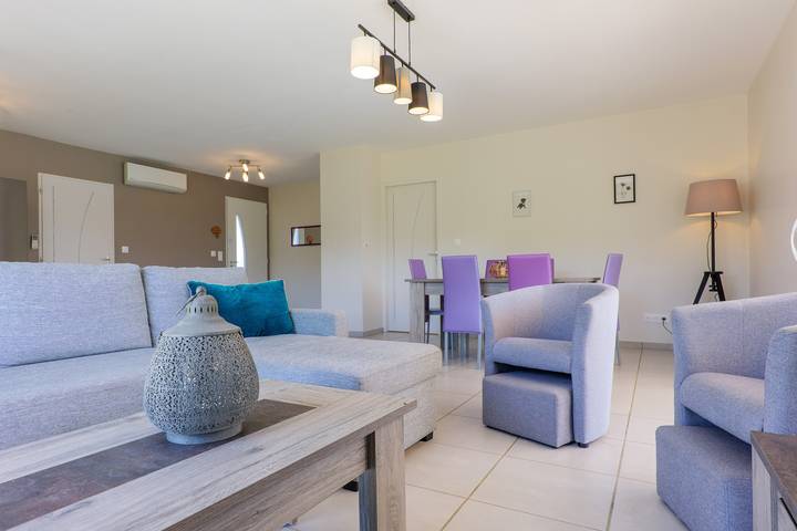 Gîte for 6, private pool, peaceful, near greenway and Ardèche Gorges in Ruoms, Ardèche