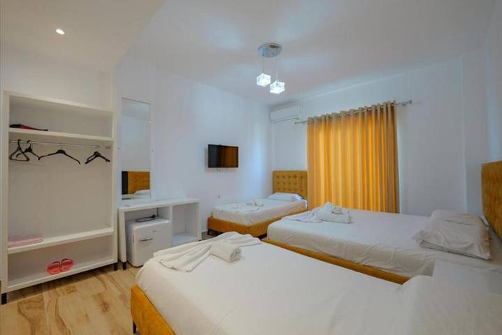 Gîte pour 2 personnes, avec balcon dans Borsh