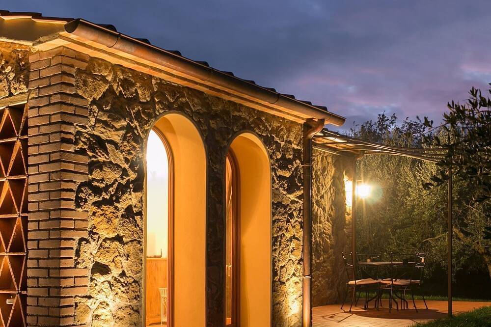 Entspannung pur in gehobener Atmosphäre fuer 2/3 Personen, Pool, Wifi, Meernaehe in Montescudaio, Etruskische Küste