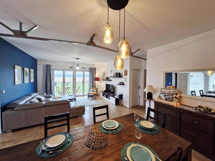 Apartamento de vacaciones para 6 personas, con sauna además de vistas y balcón - 1