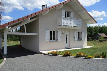 Location de vacances pour 6 personnes, avec jardin et balcon dans Mortagne