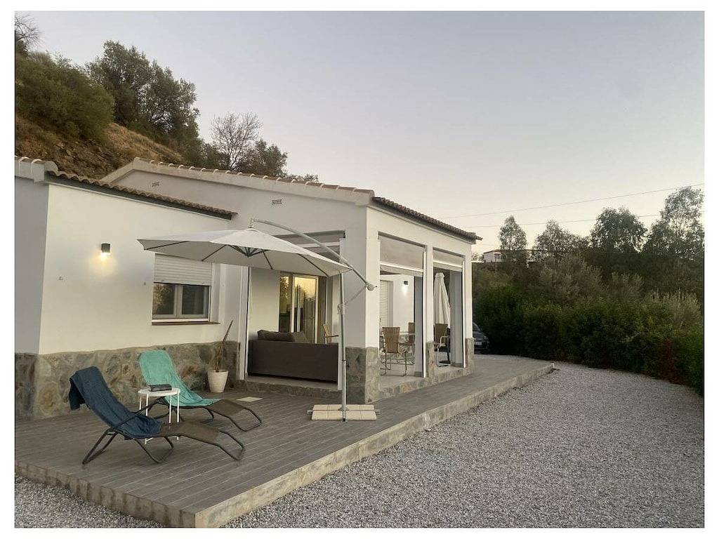 Bungalow en Sayalonga con barbacoa in Sayalonga, Costa del Sol