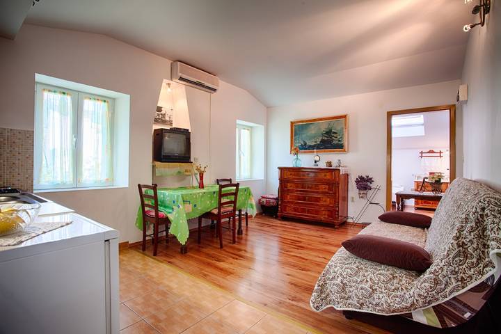 Ferienwohnung für 3 Personen, mit Balkon/Terrasse auf Vis