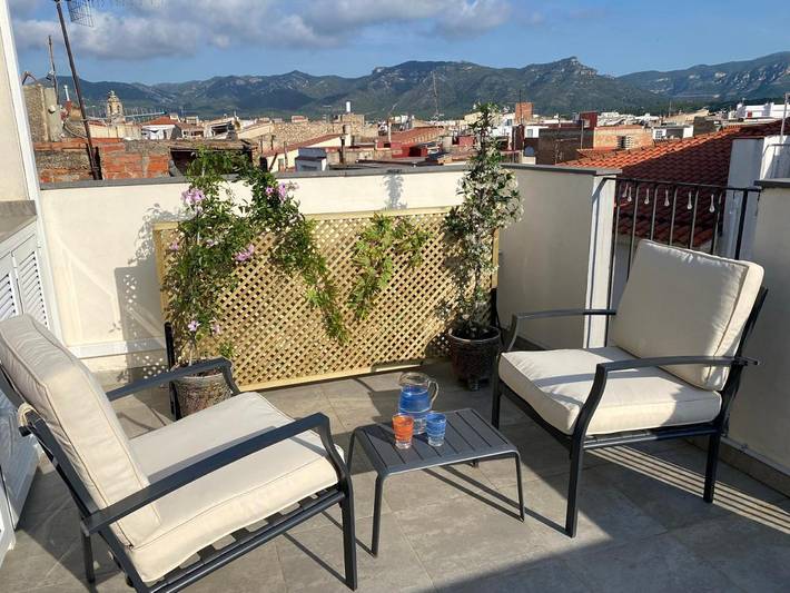 Location de vacances pour 6 personnes, avec terrasse et vue à La Sénia