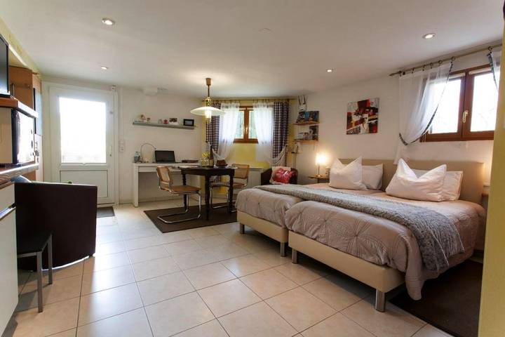 Gîte pour 2 personnes, avec vue et jardin à Rouffach - 2