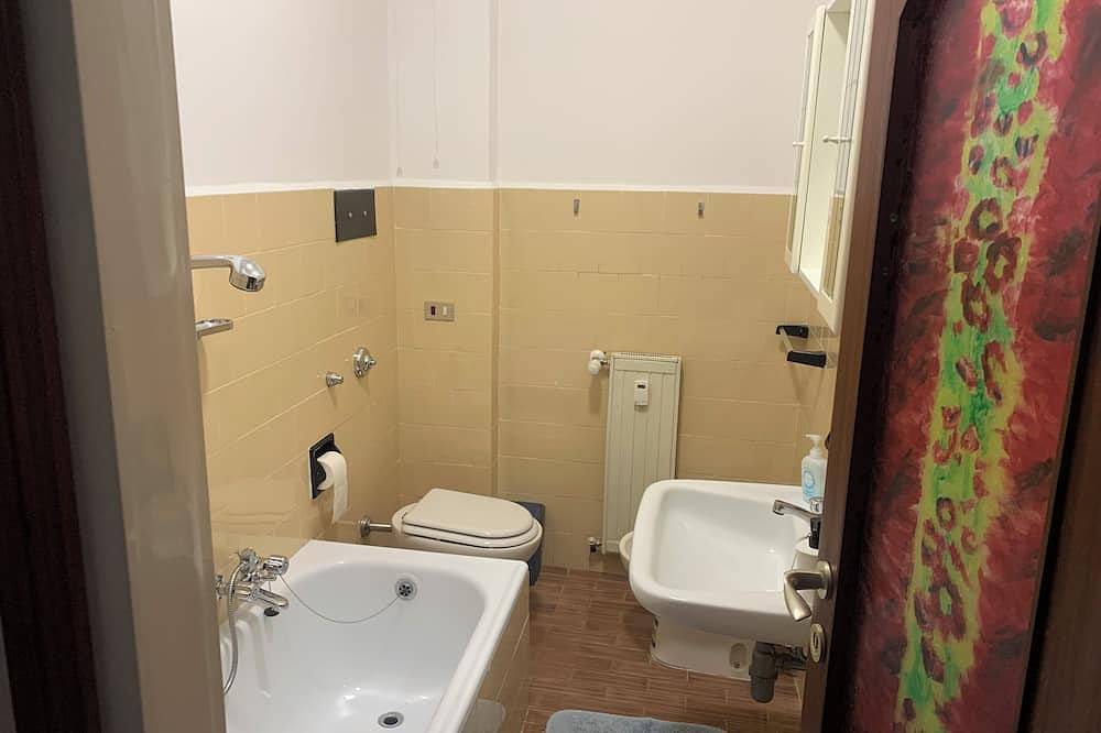 Appartamento intero, Appartamento nel cuore della Valsassina in Moggio, Prealpi Bergamasche Occidentali