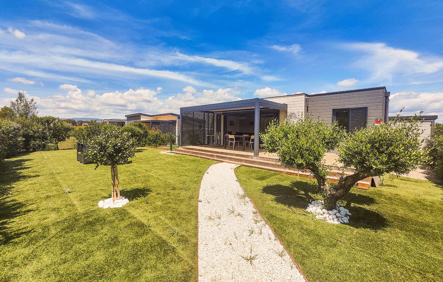 « Charmant appartement avec piscine chauffée à 200 mètres de la plage » in Olonzac, Canal du Midi
