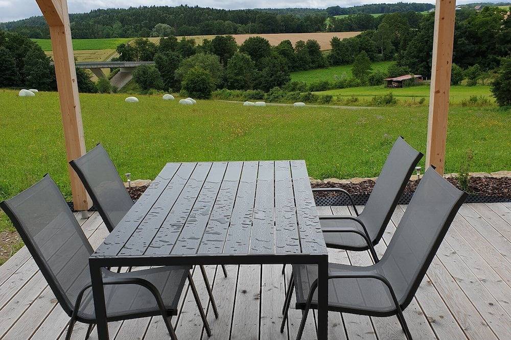 Ferienhaus 'Ferienhaus Summerwiese' mit privater Terrasse, privatem Garten und Wi-Fi in Ochsenhausen, Landkreis Biberach