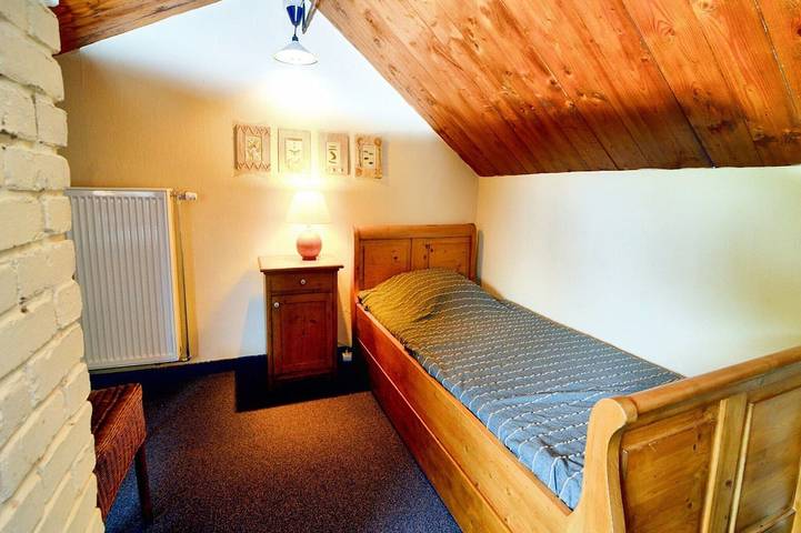 Gîte pour 4 personnes, avec jardin, animaux acceptés à Paliseul - 4