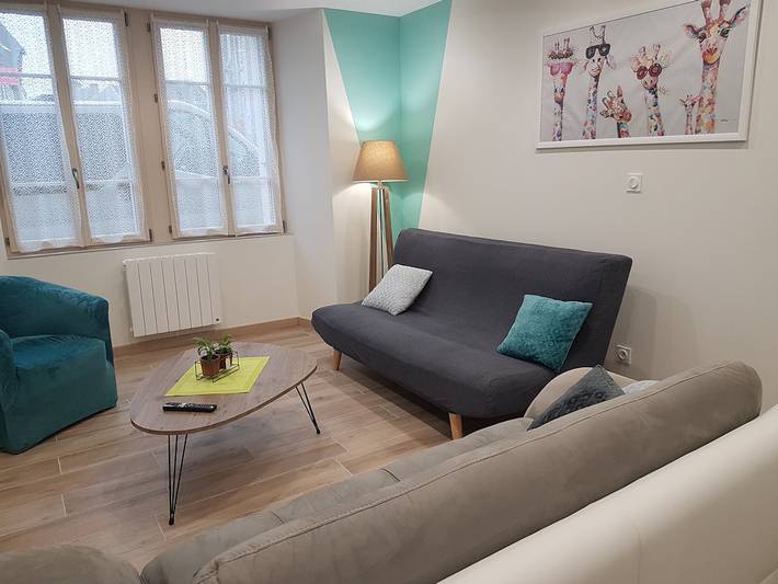 Gîte pour 7 personnes, avec terrasse dans Mayenne - 2