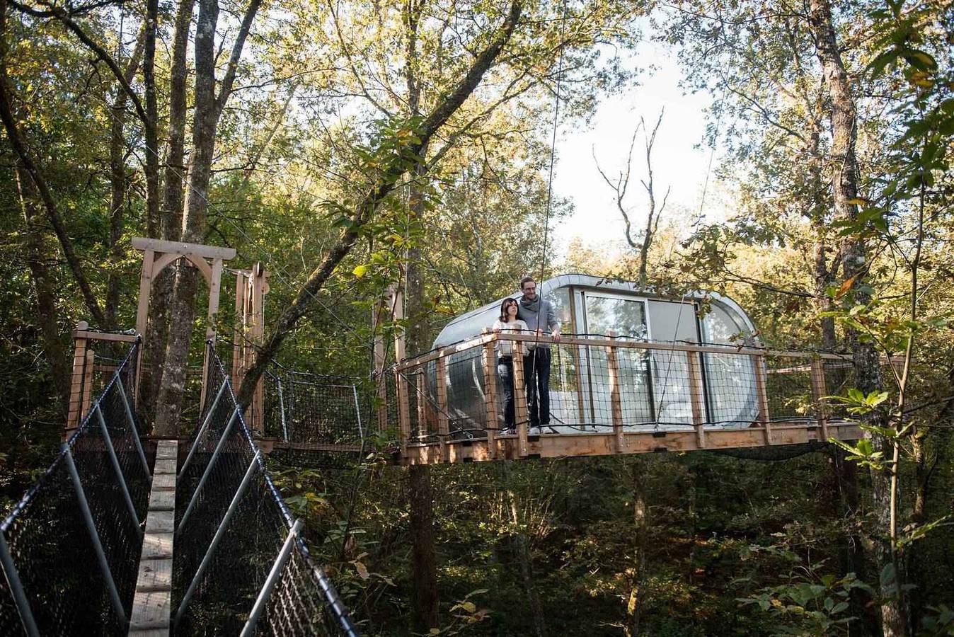 Cabane Le Module – Cabine suspendue à 12m, sensations fortes et vue imprenable sur la forêt in Angoisse (Dordogne), Périgord Vert