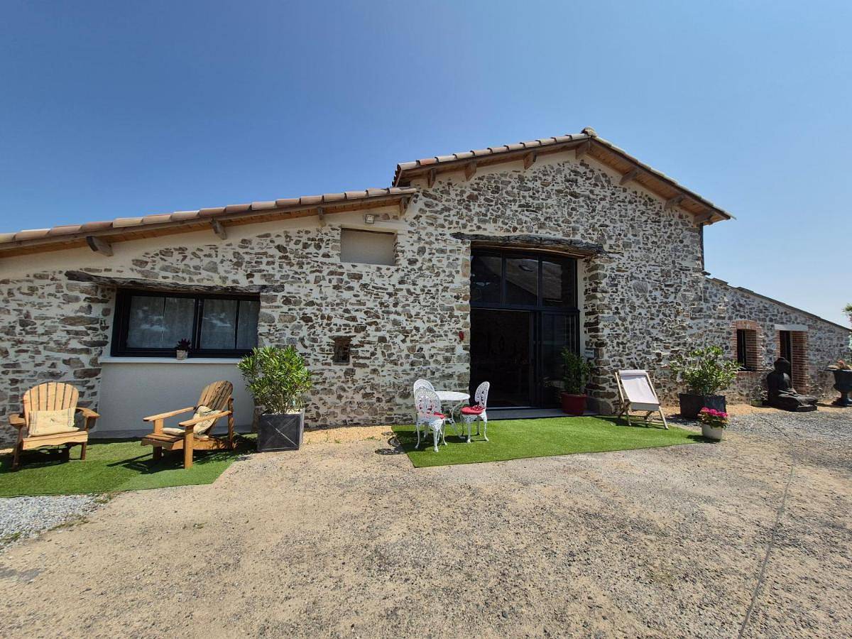 Double Room in Rocheservière, Vallée de la Loire