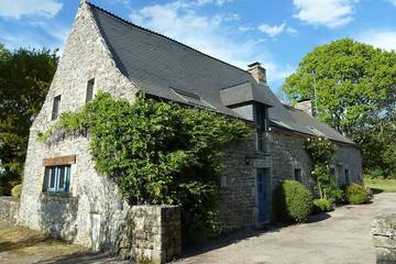 Agriturismo pour 7 personnes, avec jardin ainsi que terrasse et piscine à Pluherlin