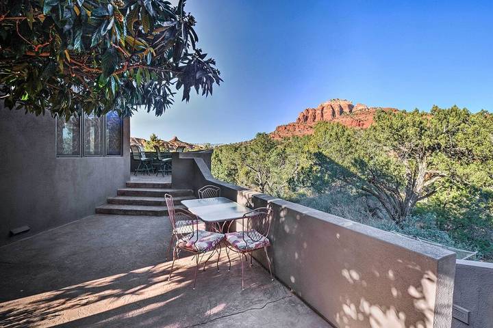 Vacation rental for 2 people in Oak Creek Canyon