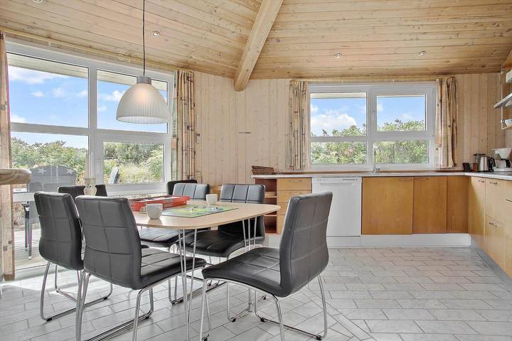 Ferienhaus für 6 Personen, mit Terrasse und Whirlpool sowie Sauna in Agger - 3