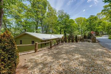 Vacation House for 6 Guests in Highlands (NC), Macon County, Picture 2