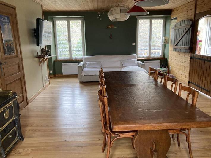 Location de vacances pour 10 personnes, avec terrasse et sauna, animaux acceptés à Pradelles - 2