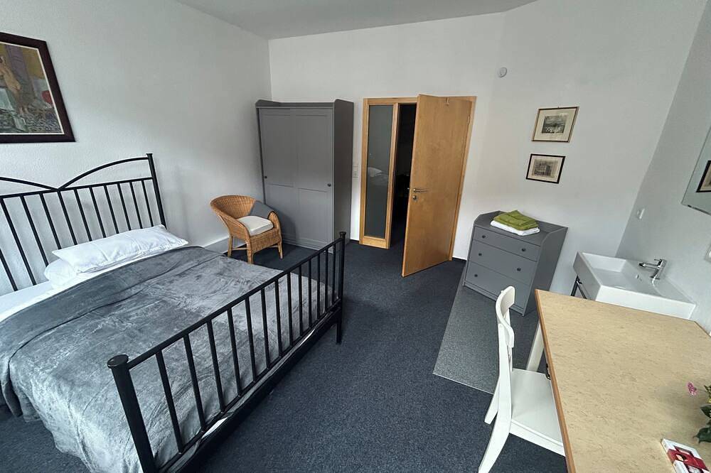 3 Schlafzimmer in Warburg, Kreis Höxter