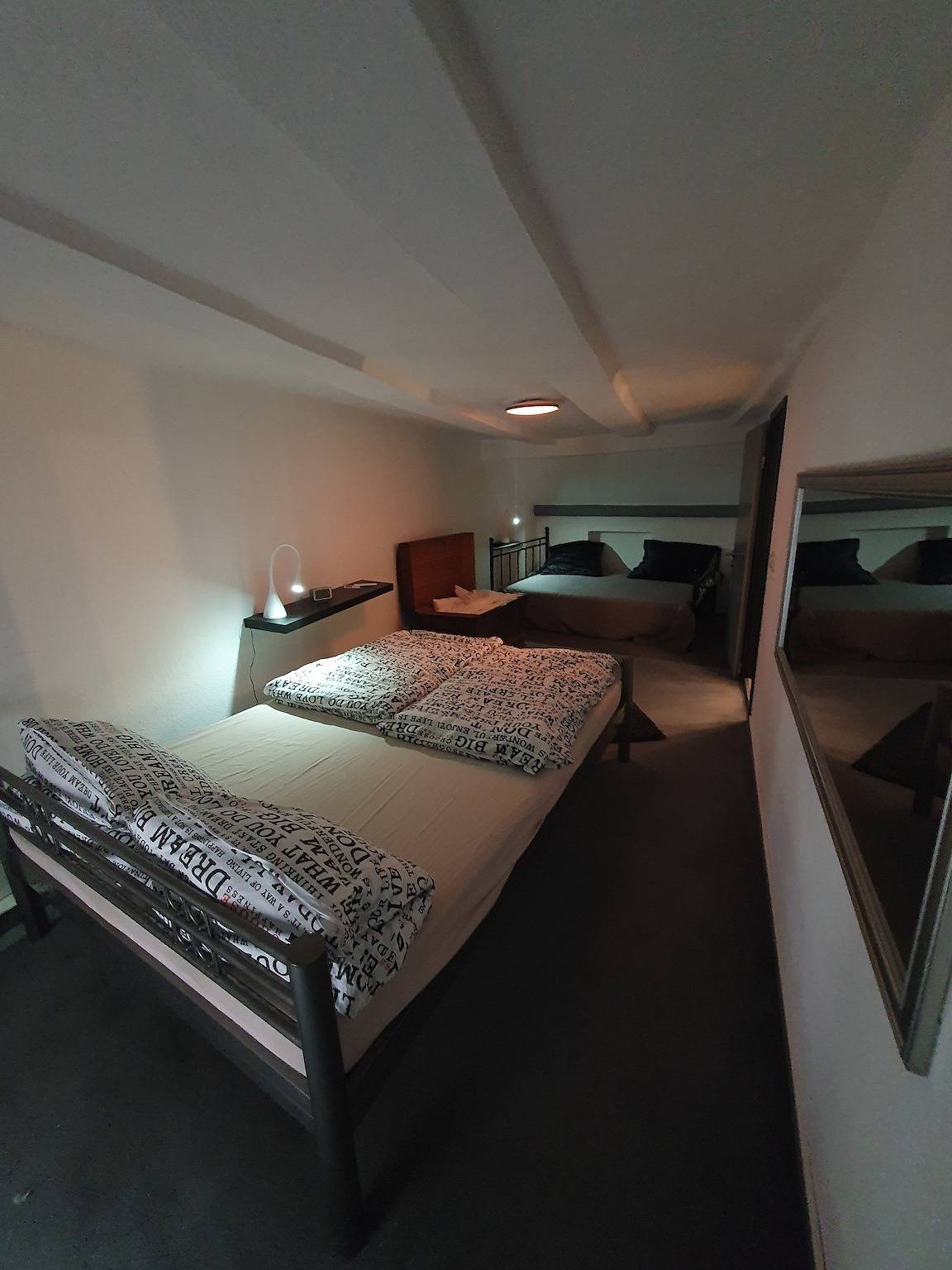 Ganze Ferienwohnung, "Bedroo" Ferienwohnung am historischen Hafen in Wanfried, Werratal