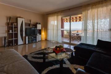 Appartement voor 4 Personen in Montenegro, Afbeelding 1