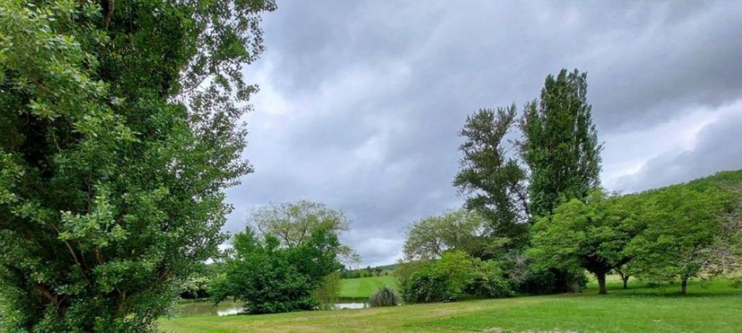 Gîte pour 6 personnes, avec piscine, animaux acceptés