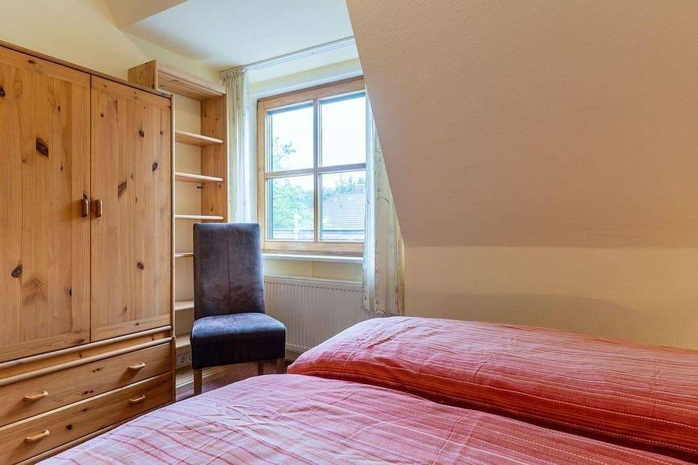 Ganze Wohnung, Eiderseeschwalbe App. I - Haus Gorch-Fock-Weg in St. Peter-Bad, St. Peter-Ording