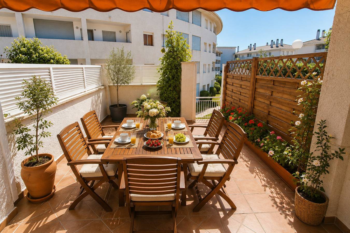 Row house with pool in La Llosa in Cambrils, Costa Dorada