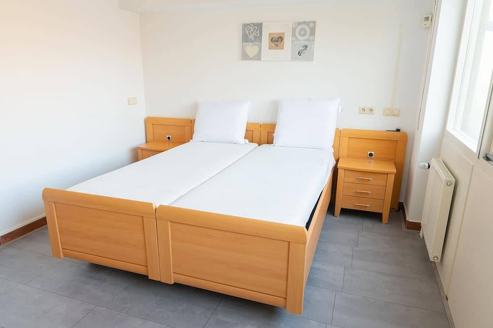 Apartement am Wasser mit schöner Aussicht und nur 8 Minuten vom Strand entfernt. in Den Helder, Niederländische Nordsee