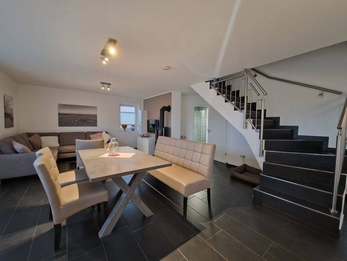 Ferienhaus für 4 Personen, mit Terrasse und Garten sowie Sauna