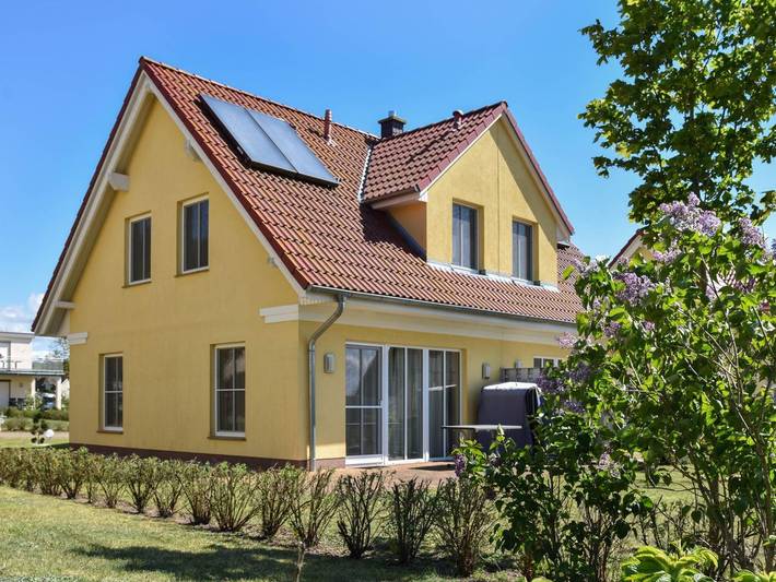 Ferienhaus für 6 Personen, mit Terrasse und Garten sowie Sauna in Korswandt