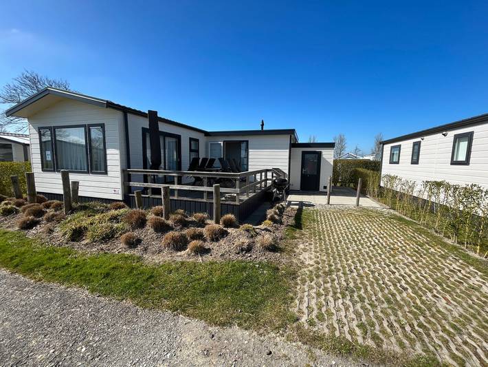 Chalet pour 6 personnes, avec Terrasse et Piscine