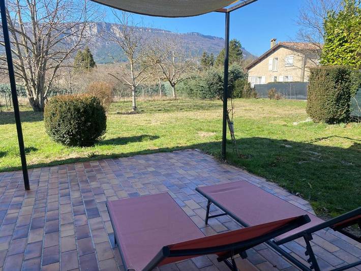 Gîte pour 5 personnes, avec jardin à Luc-en-Diois