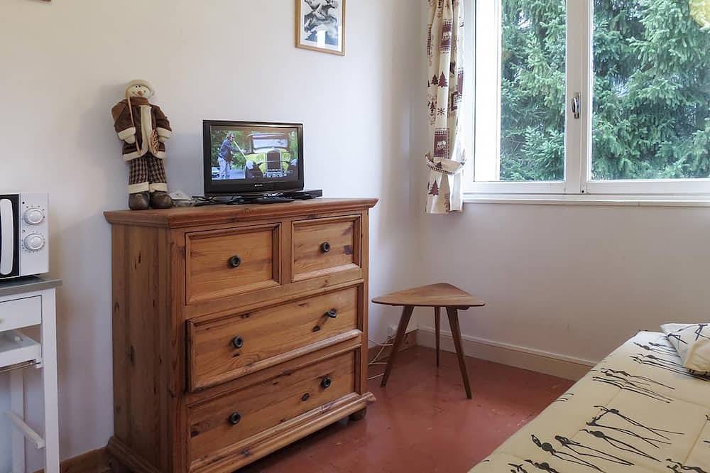 Gîte Gentianes - 3/4 Pers - 500 m du Centre D'autrans - Dans le Parc du Vercors in Autrans-Méaudre-en-Vercors, Parc naturel régional du Vercors