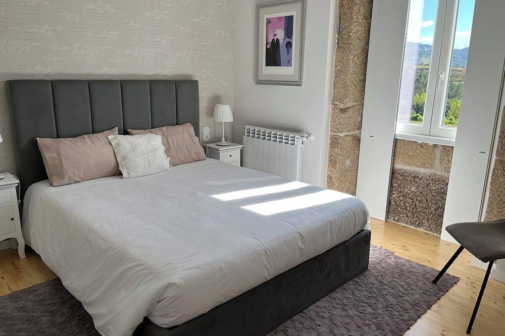 Casal Magister - Historic and romantic Villa in the Countryside in Cabeceiras de Basto (Cidade), Distrito de Braga