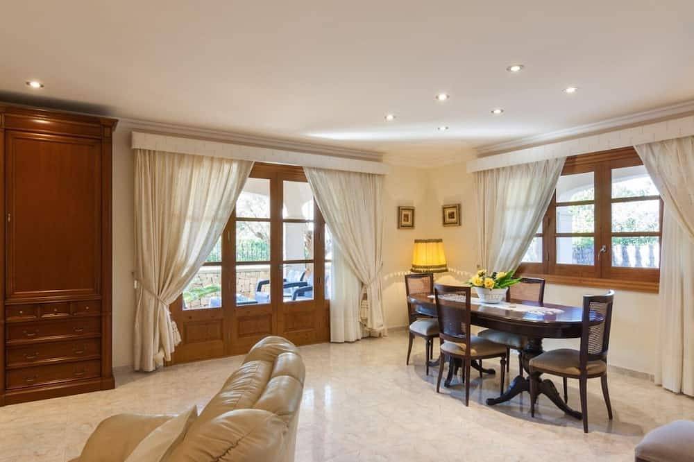 Montferrutx - Fantastische Villa mit Pool in Colonia de Sant Pere in Colònia de Sant Pere, Artà